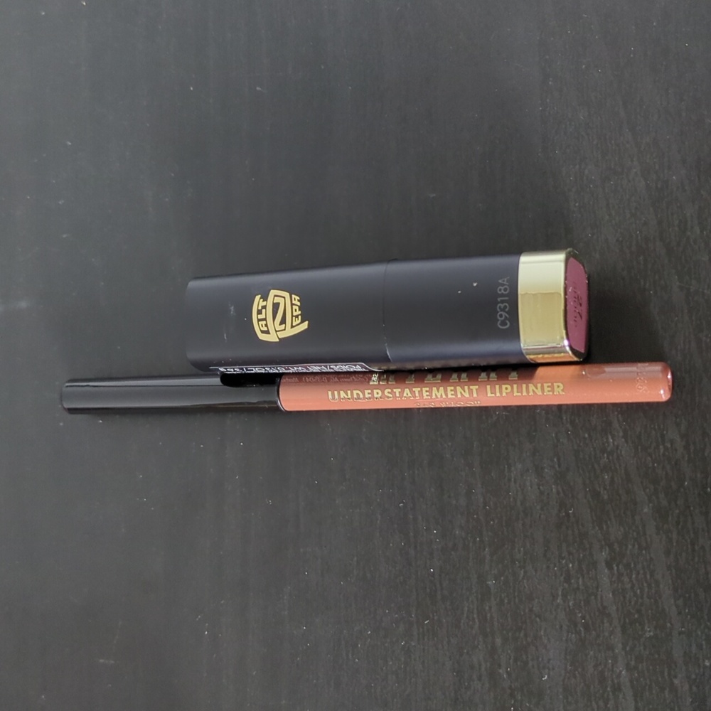 Lip Bundle (11 pcs) - Picture 7 of 8